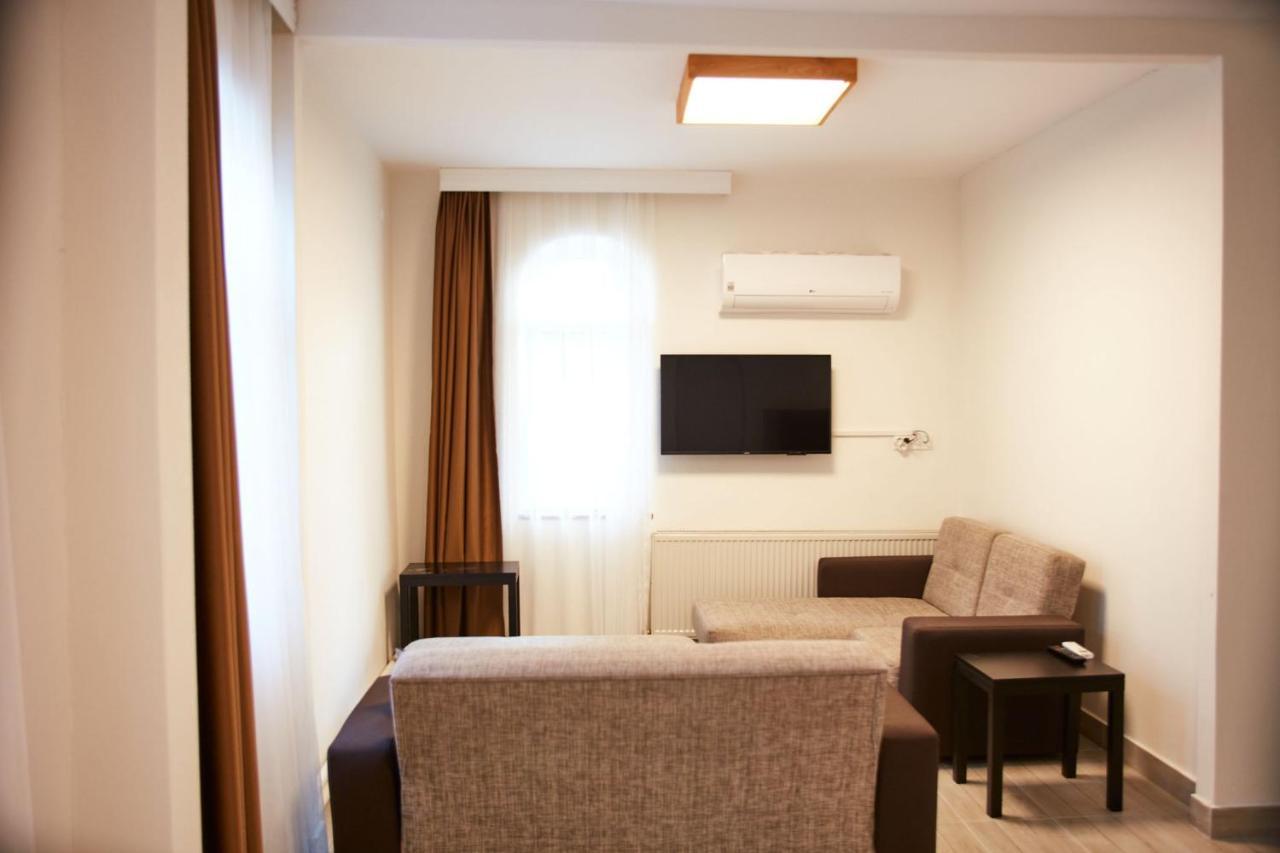 Ilcayto Suites Foca Exterior photo